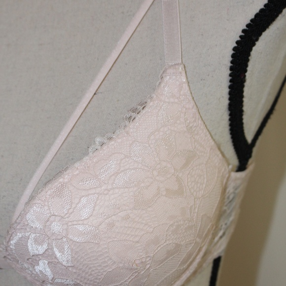 Pink, push up lace clasps in the front bra - Picture 4 of 6